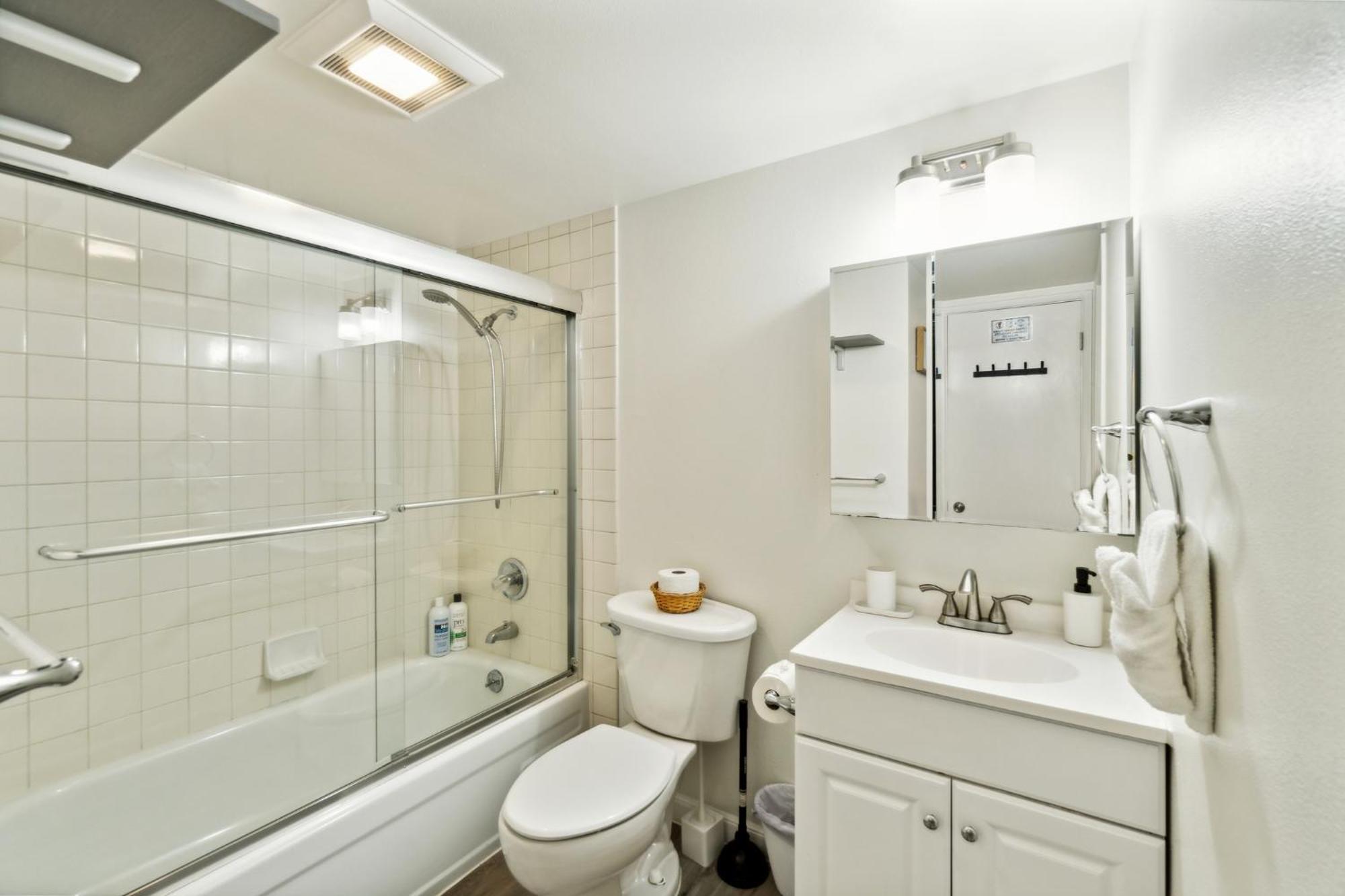 Central Bellevue Guesthouse Luaran gambar